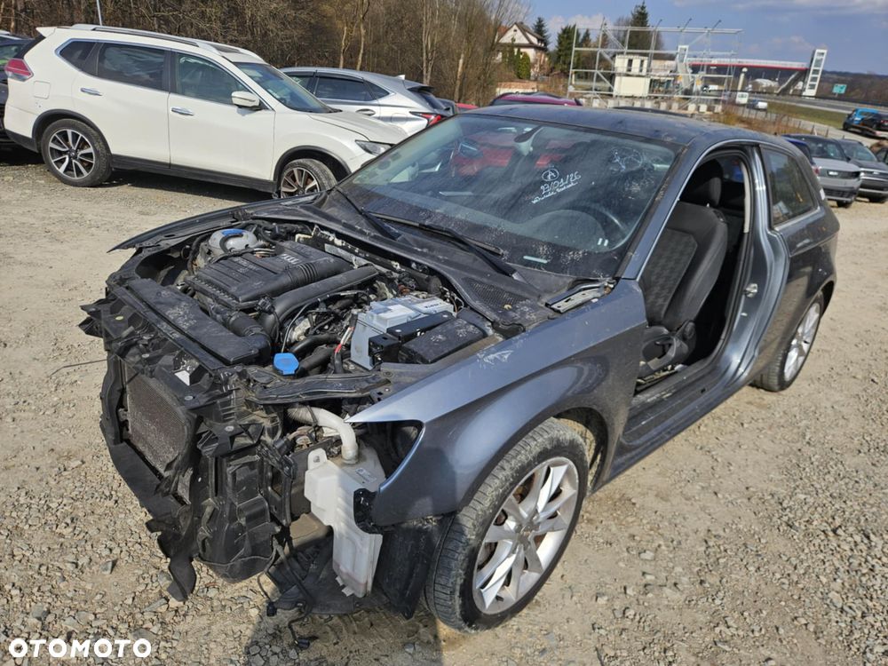 Audi A3 3-drzwiowe 1.4 TFSI S line Sportpaket - 6
