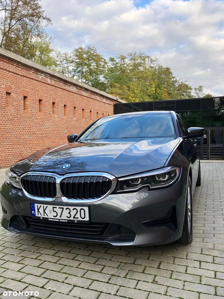 BMW Seria 3 330e Advantage - 4