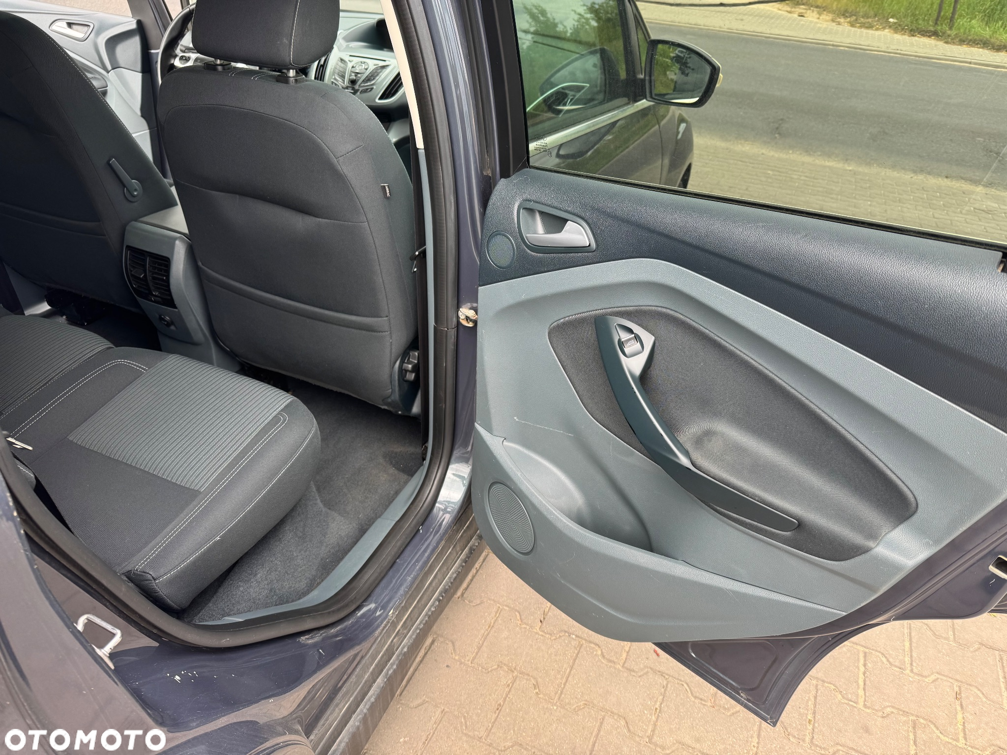 Ford C-MAX 1.6 TDCi Titanium - 18