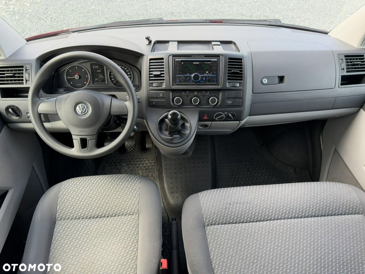 Volkswagen Transporter T5 TDI L2 - 4
