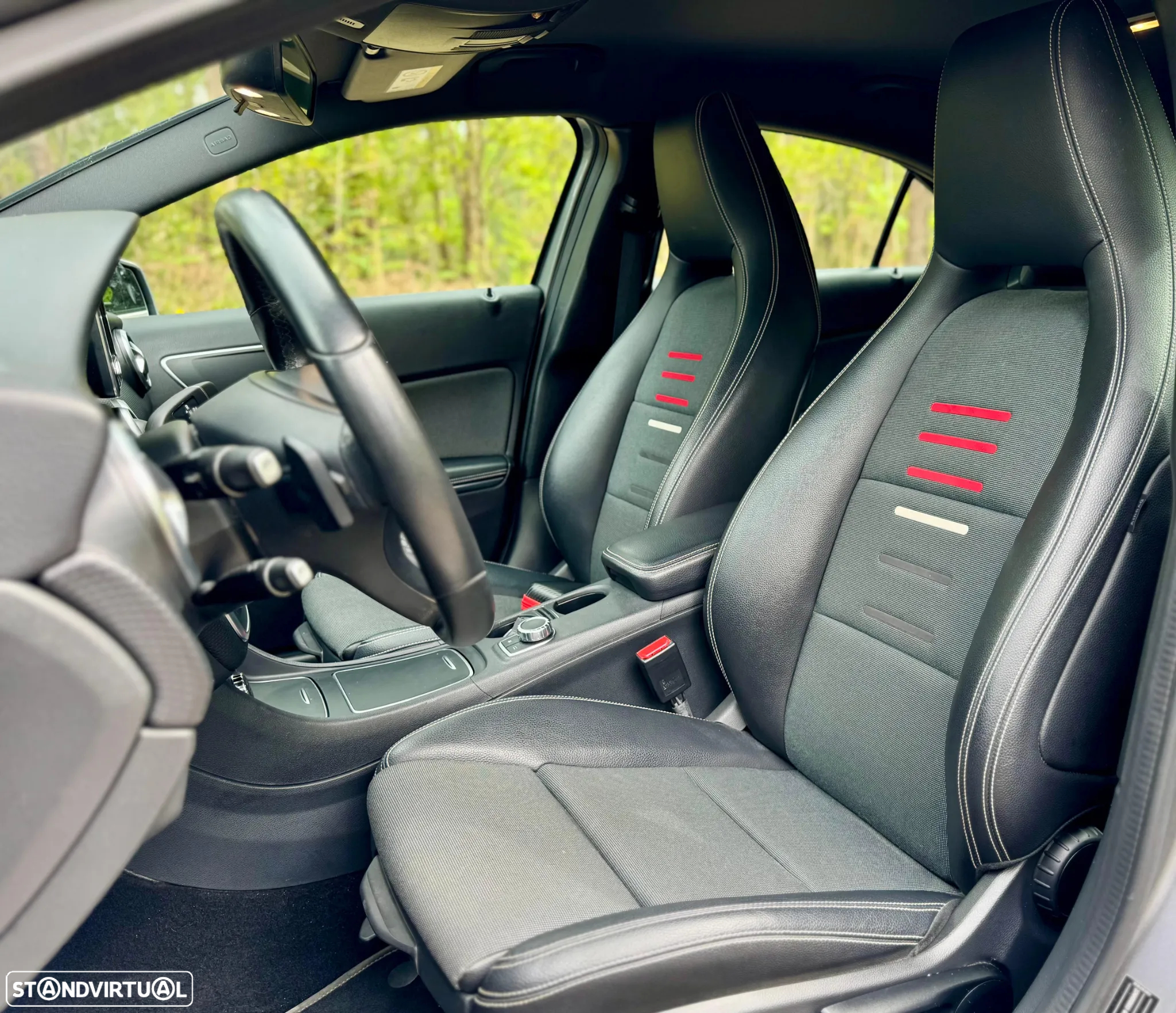 Mercedes-Benz A 180 CDI 7G-DCT Urban - 29