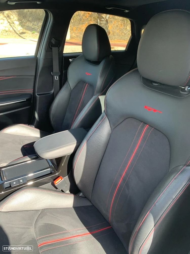 Kia Ceed 1.6 T-GDI GT+SRF - 4