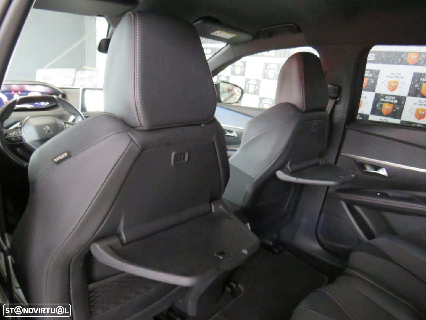 Peugeot 5008 1.5 BlueHDi GT Line - 26