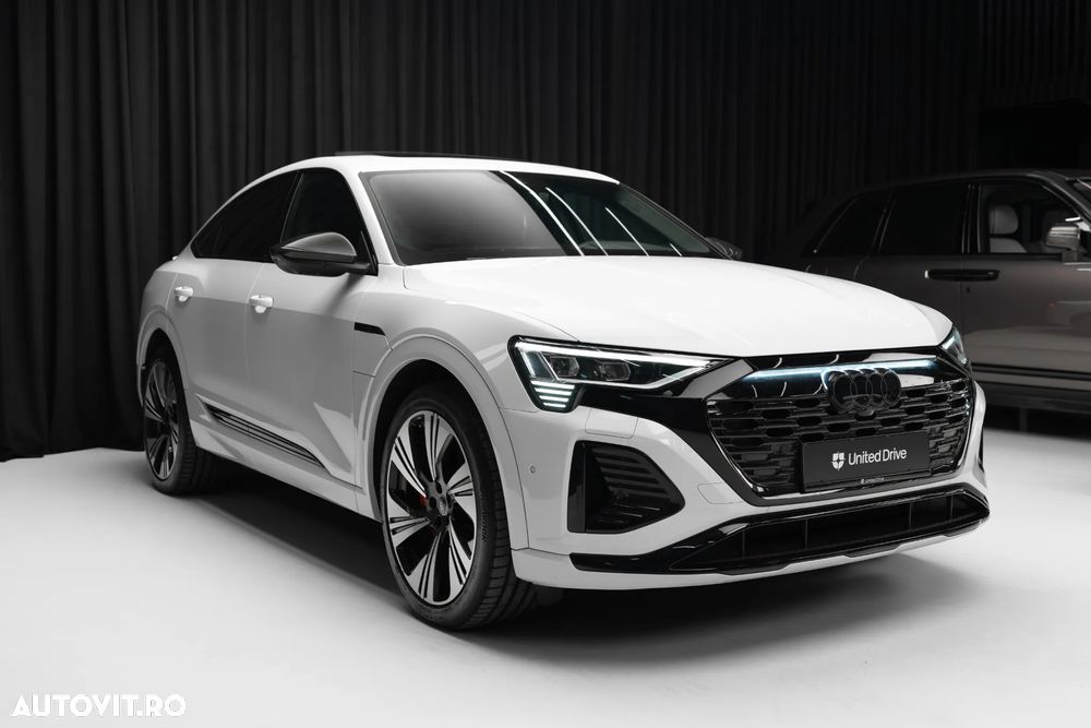 Audi Q8 55 quattro S Line - 3