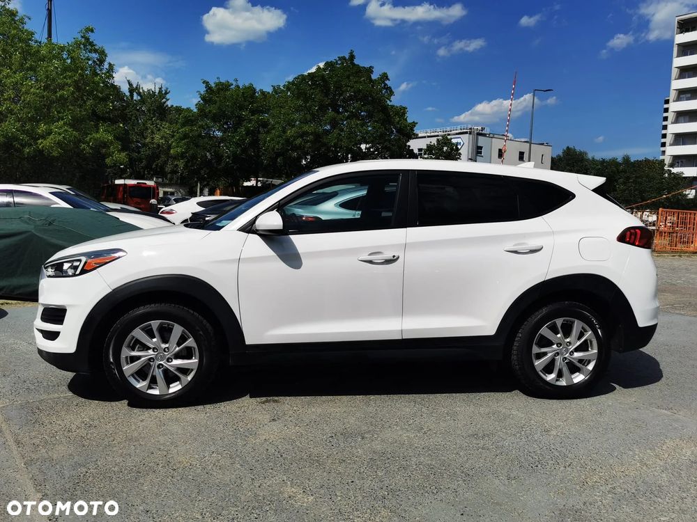 Hyundai Tucson - 24