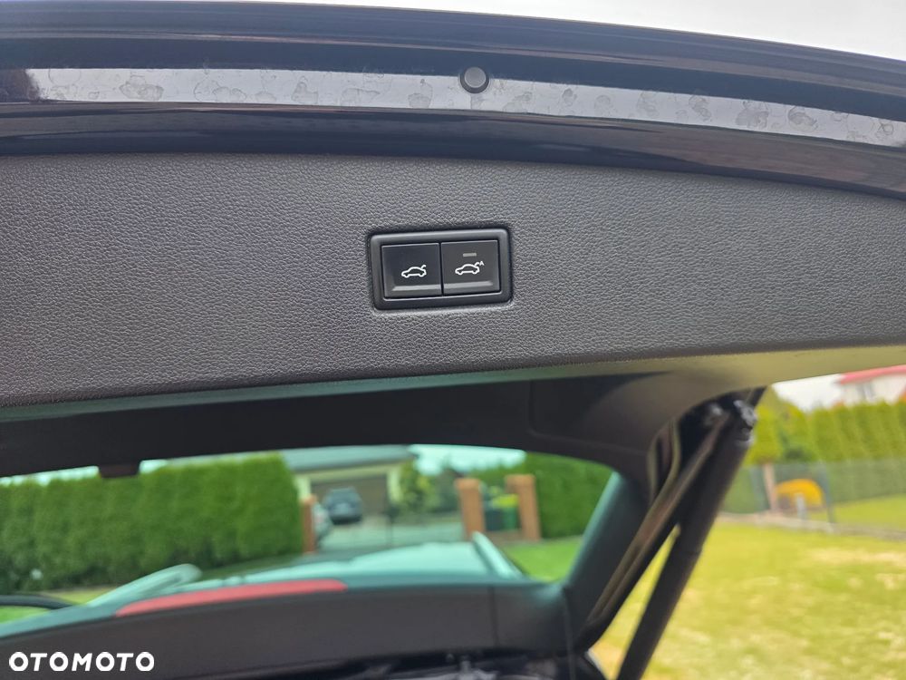 Volkswagen Tiguan - 15