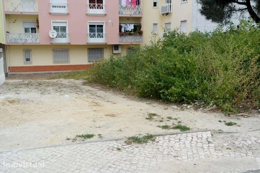 Terreno Urbano; Quinta do Conde - Grande imagem: 3/3