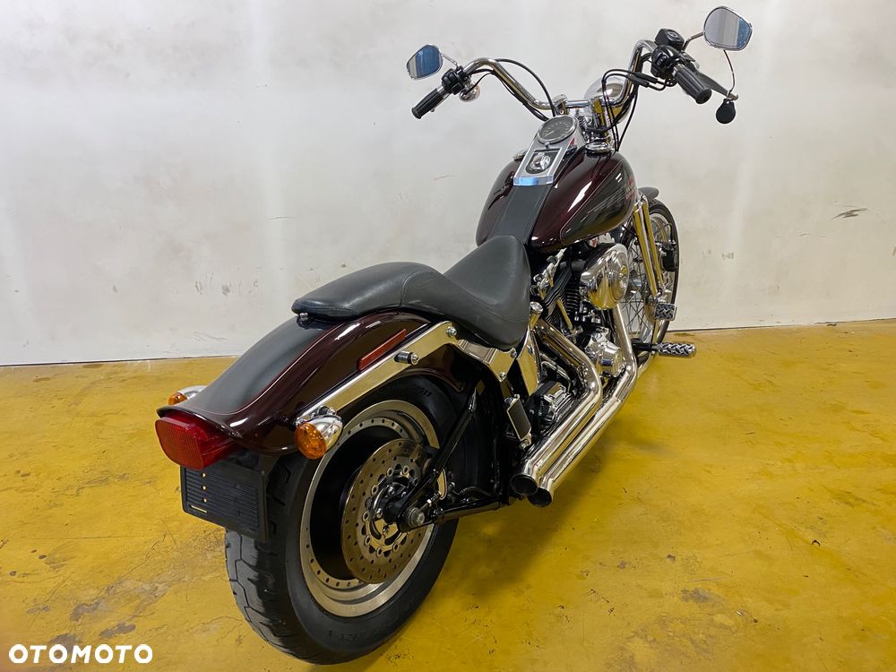 Harley-Davidson Softail Springer Classic - 4
