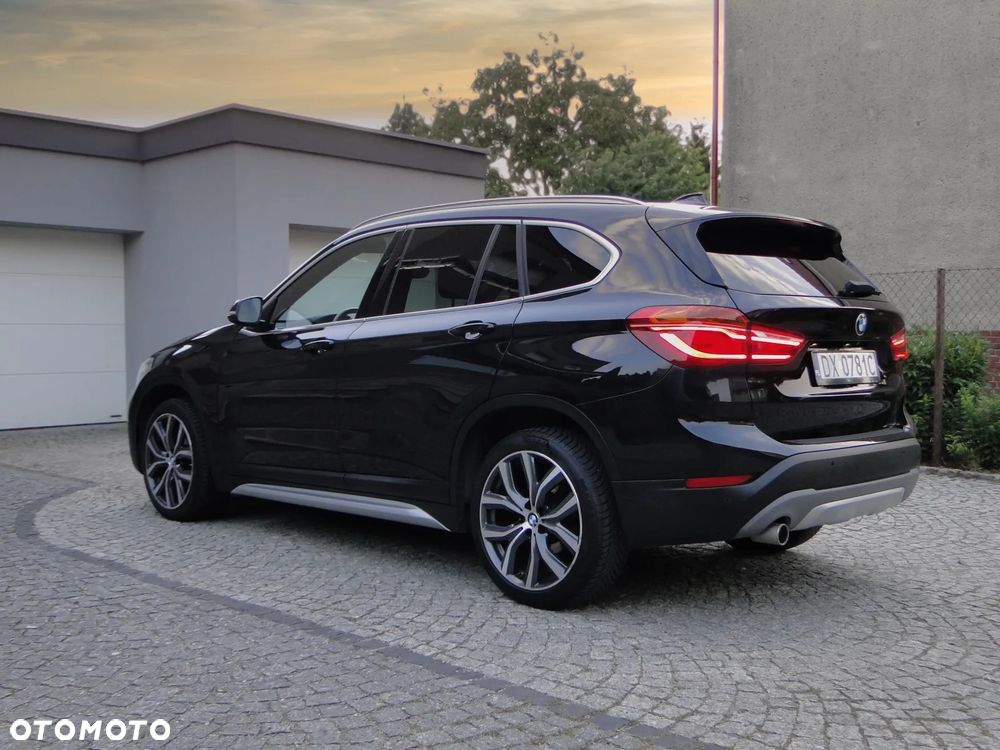BMW X1 sDrive18i GPF xLine - 14