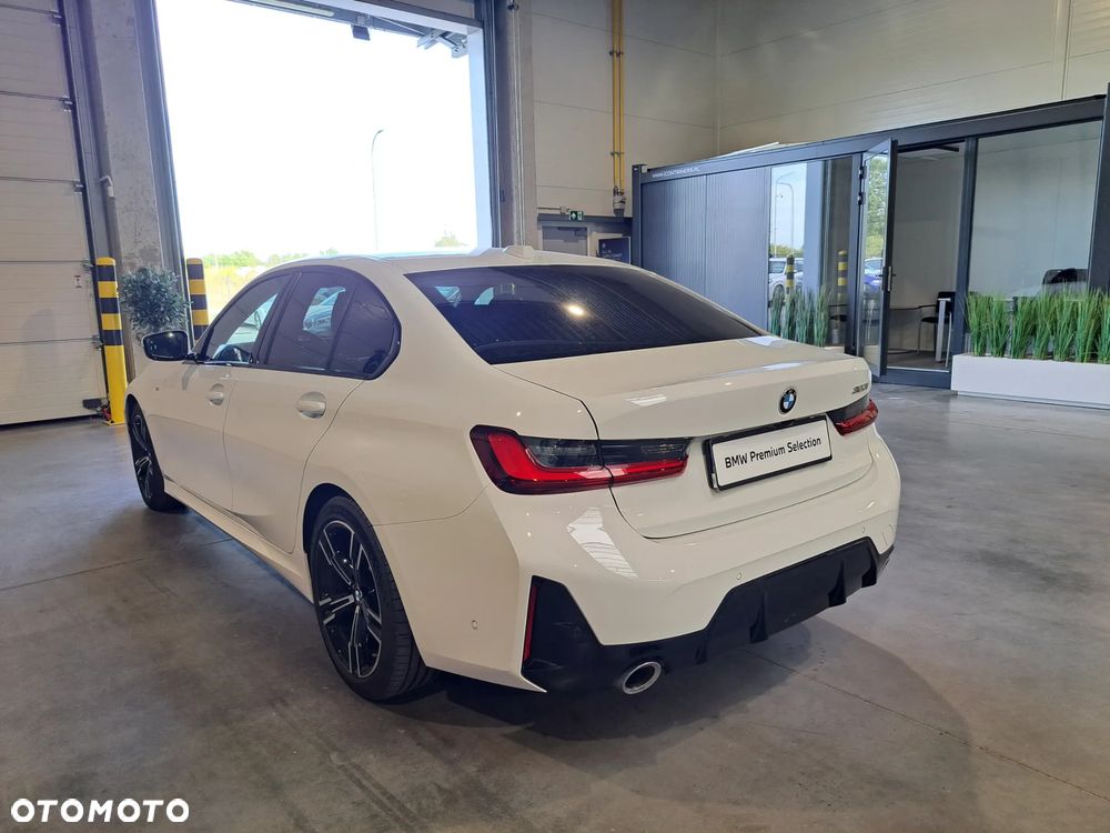 BMW Seria 3 320i M Sport - 7