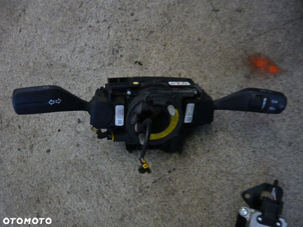 Przełącznik Zespolony taśma Airbag 6G9T-13N064-CE Ford S-Max - 1
