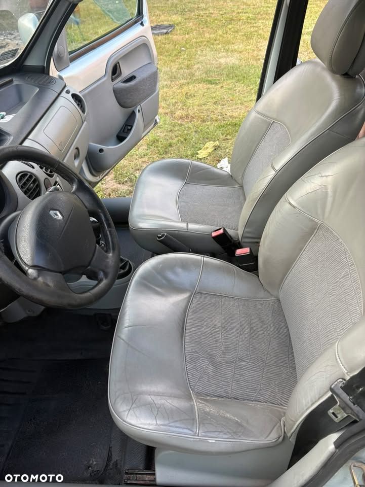 Renault Kangoo 1.6 16V Alize - 12