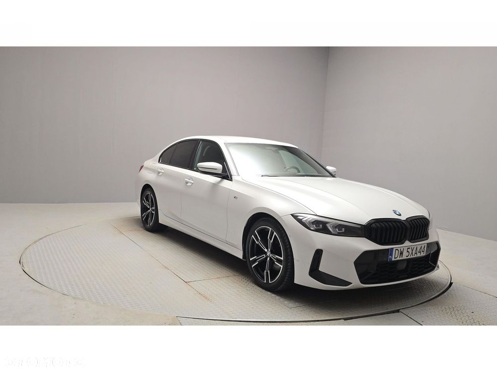 BMW Seria 3 320d xDrive M Sport - 7