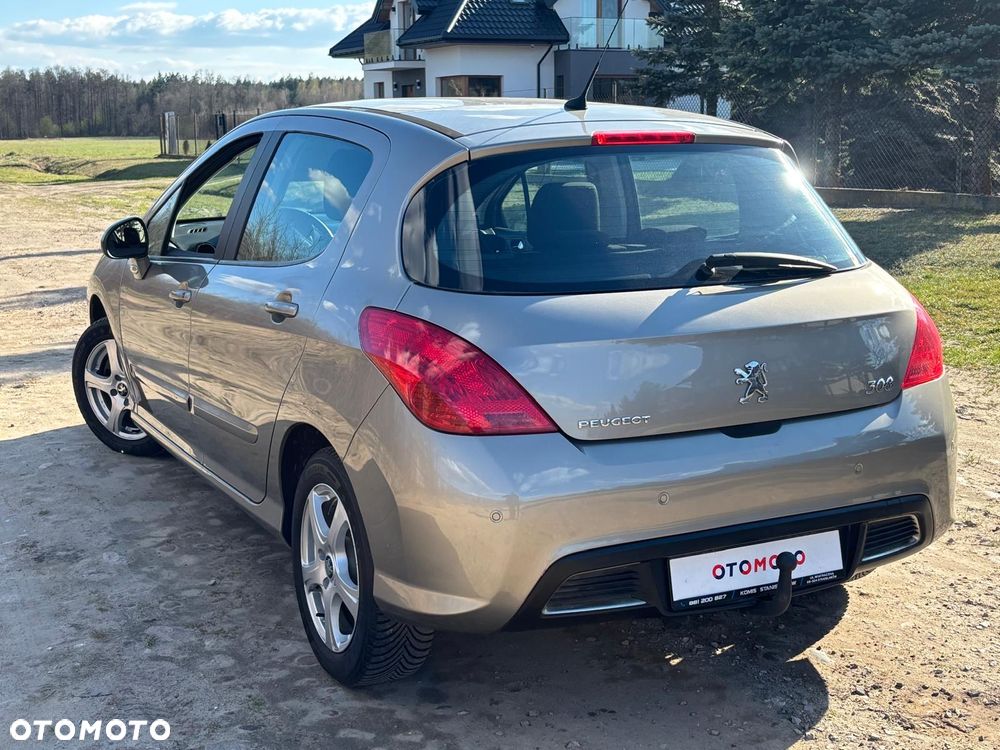 Peugeot 308 1.6 Premium - 26