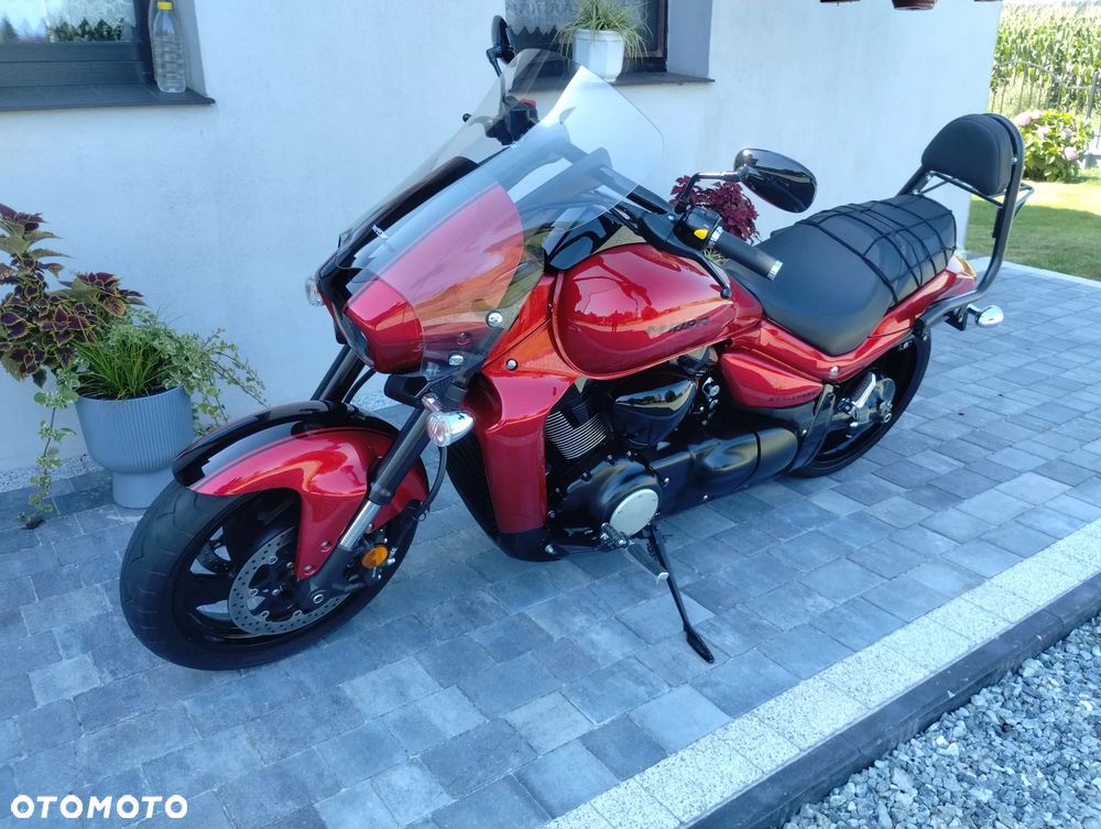 Suzuki Boulevard - 2
