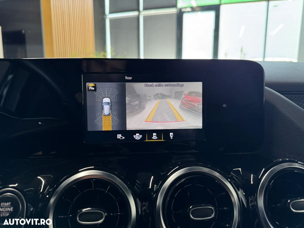 Mercedes-Benz GLA 180 d Aut. - 16