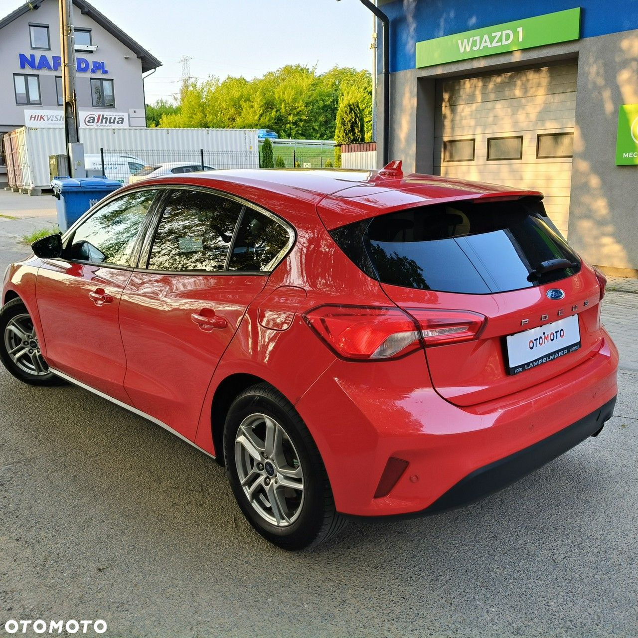 Ford Focus - 24