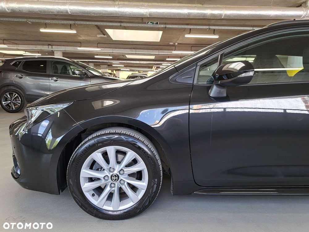 Toyota Corolla 1.8 Hybrid Comfort - 38