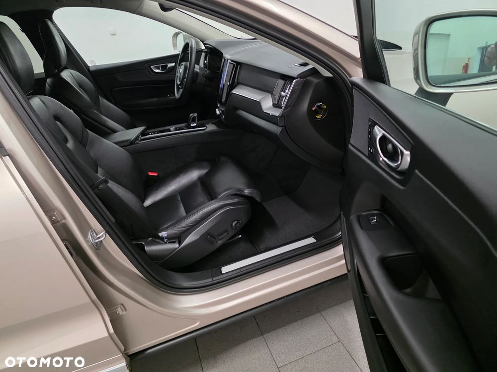 Volvo XC 60 B4 D Geartronic Inscription - 30