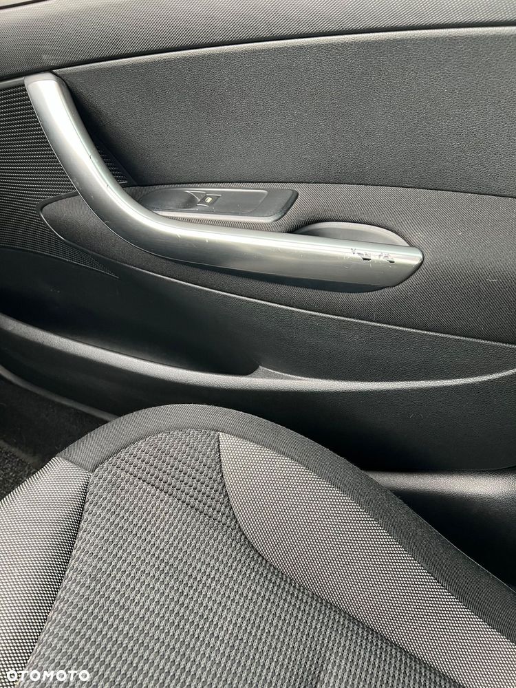 Peugeot 308 - 13