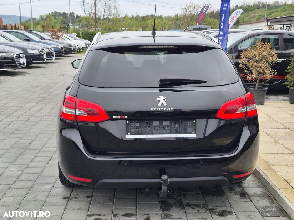 Peugeot 308 - 16