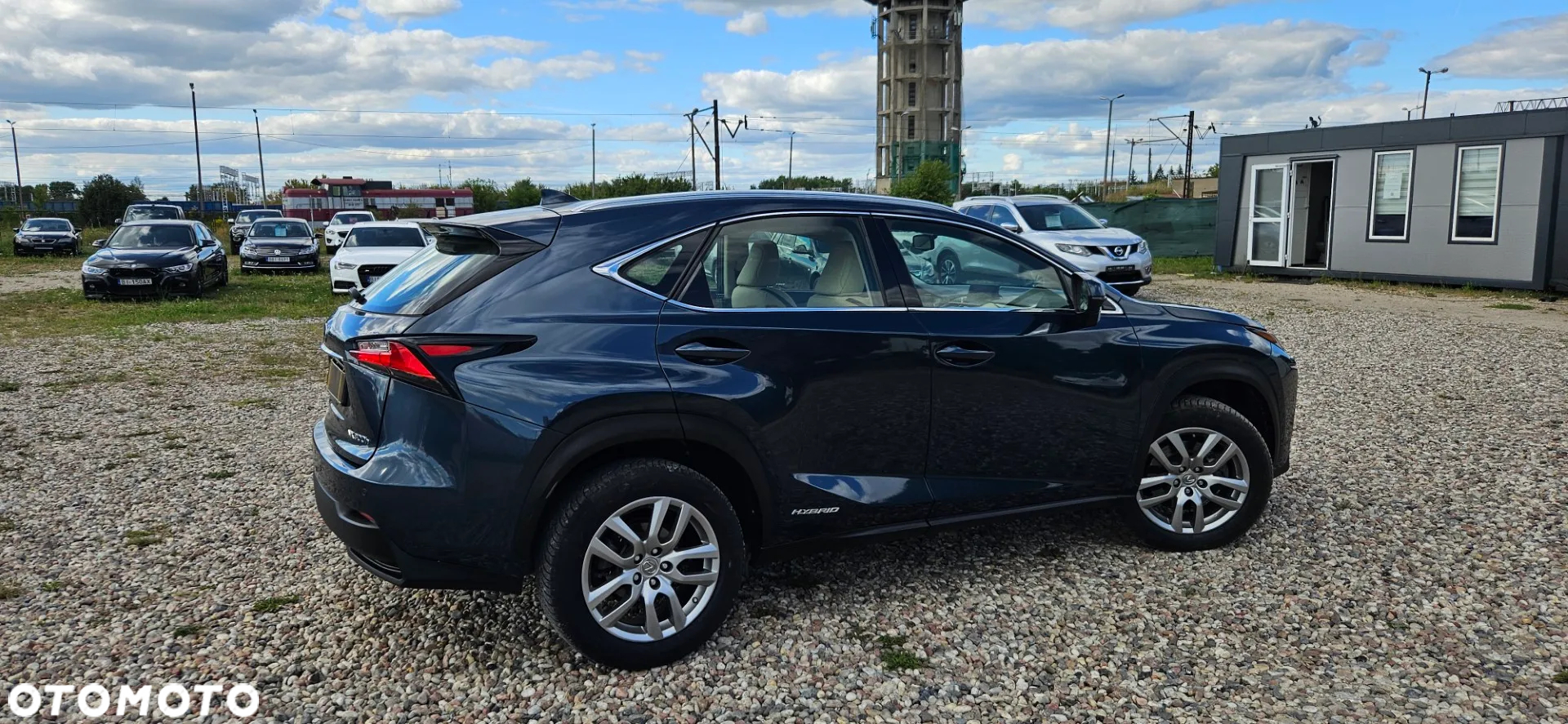 Lexus NX 300h Business Edition AWD - 10
