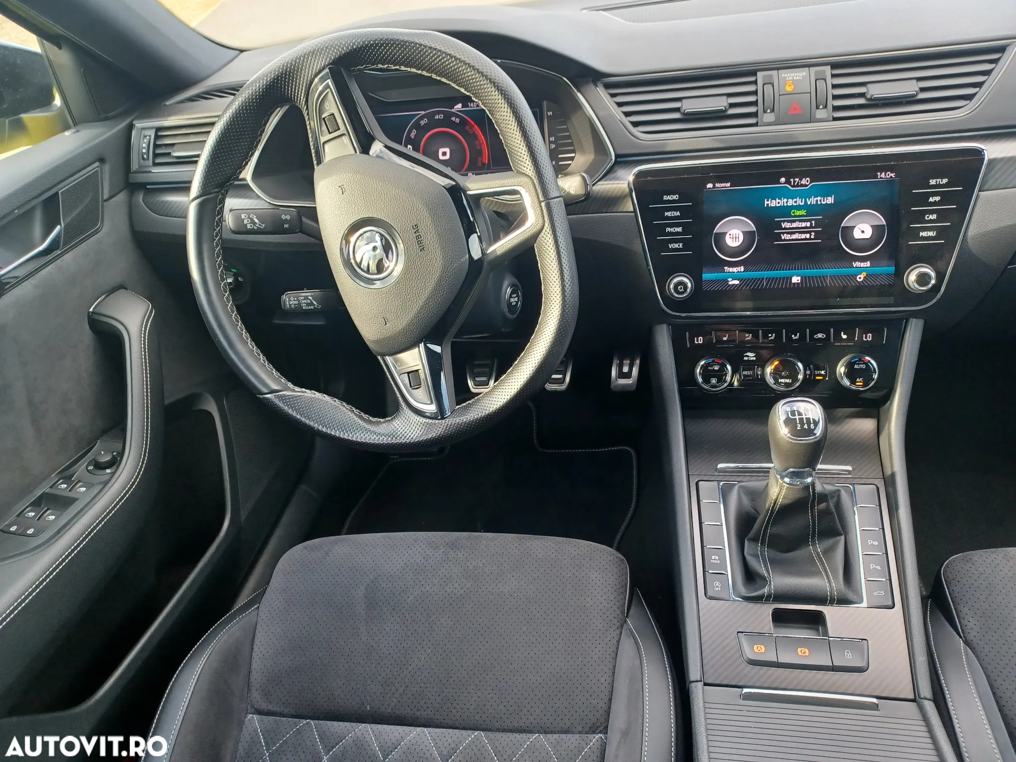 Skoda Superb 2.0 TDI Sportline - 6