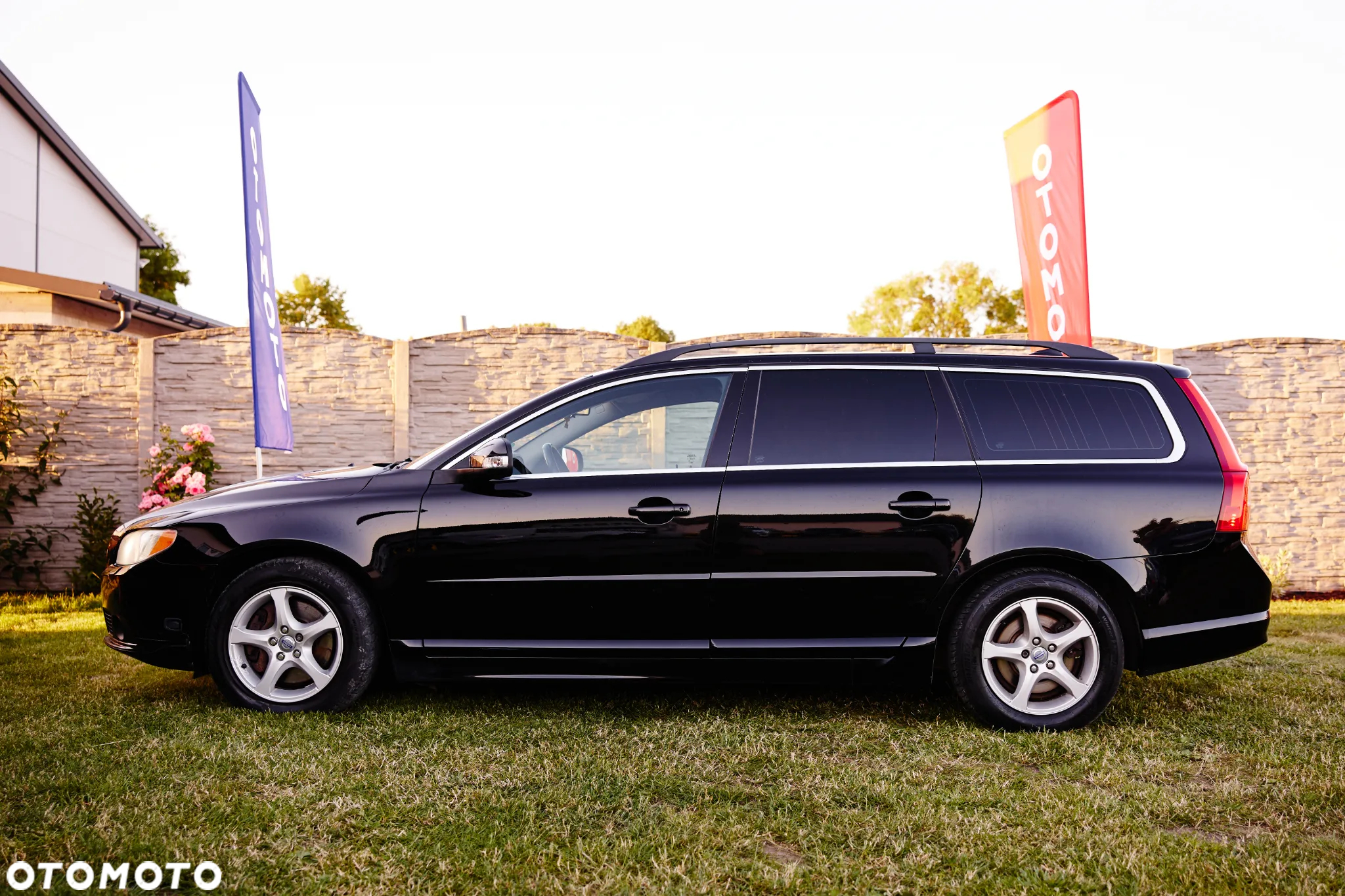 Volvo V70 2.5T Momentum - 2
