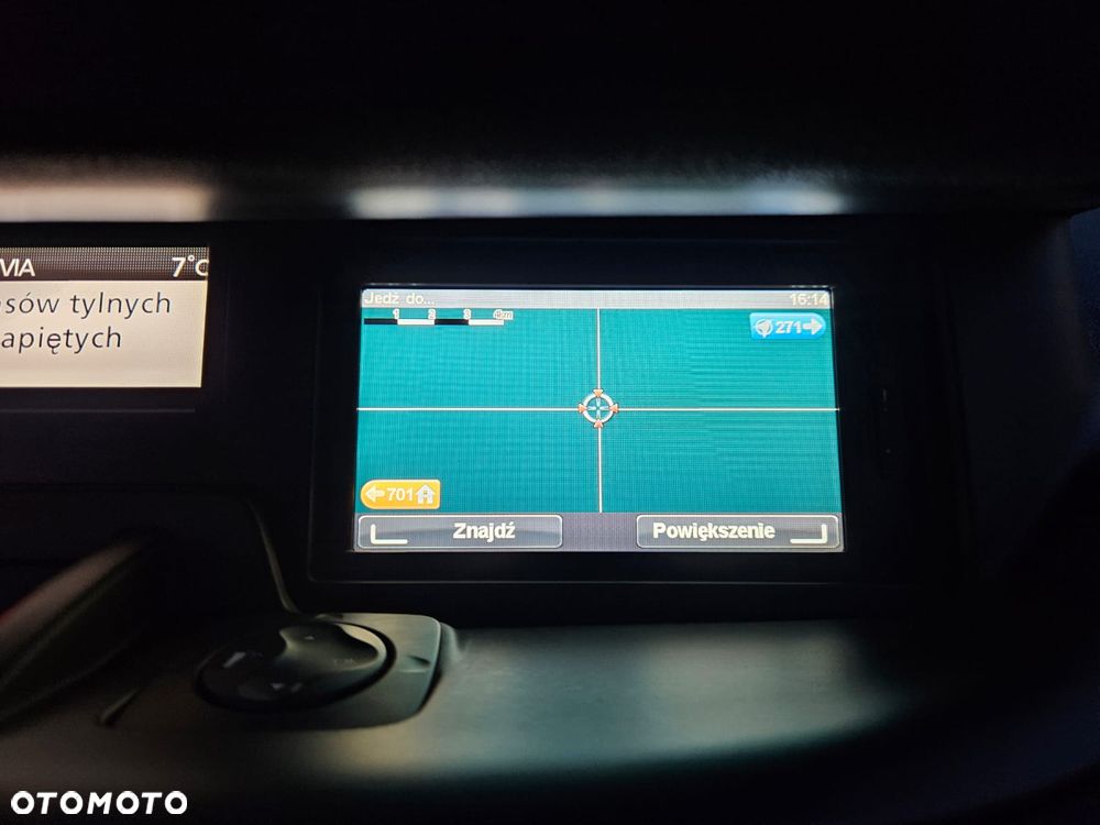 Renault Scenic 1.6 16V Confort Expression - 23