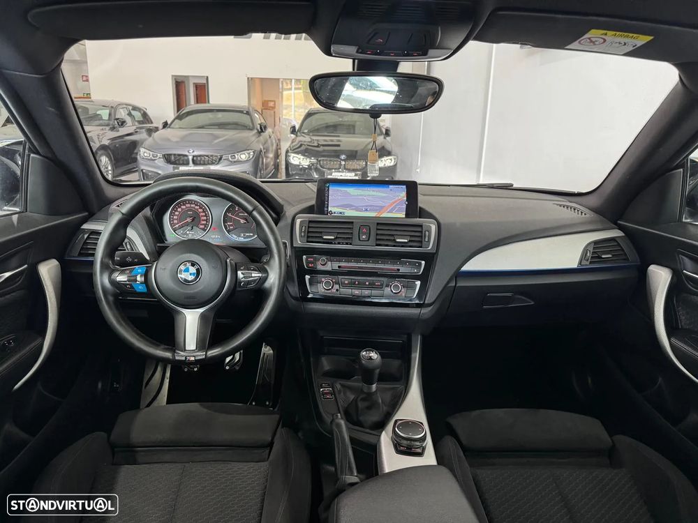 BMW 116 d Pack M - 44