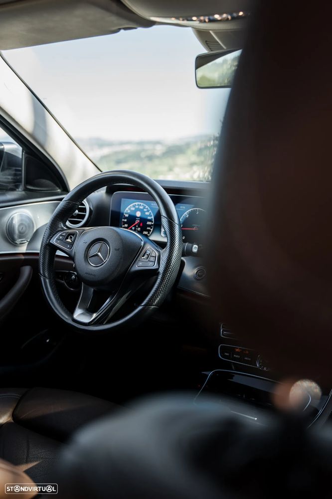 Mercedes-Benz E 220 d 9G-TRONIC Exclusive - 20