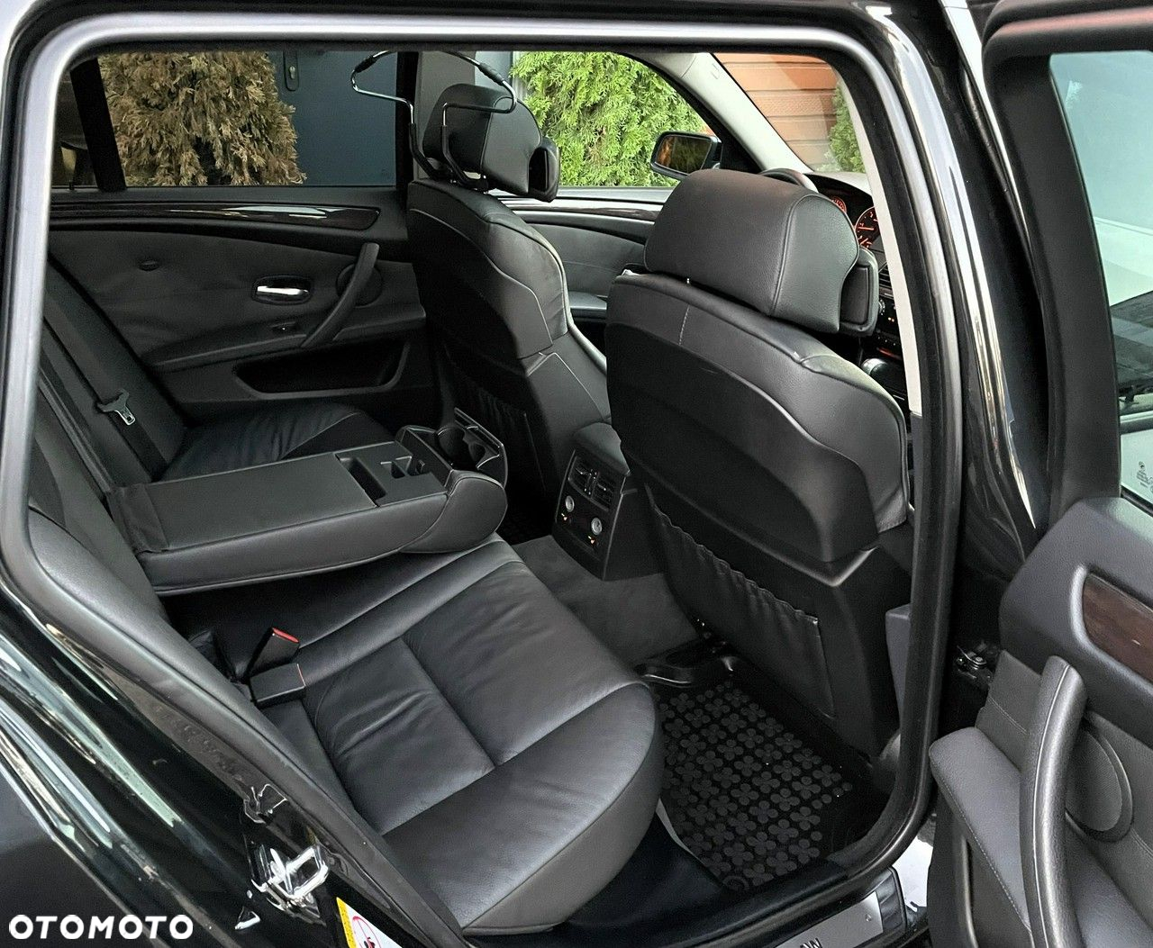 BMW Seria 5 520d Touring - 32