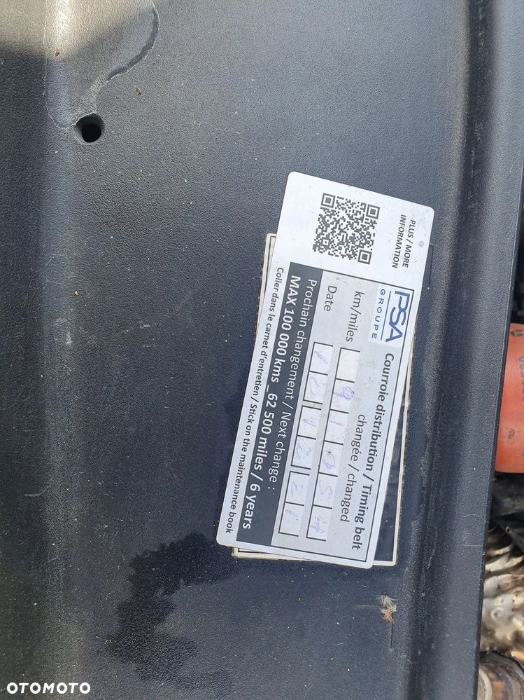 Peugeot 2008 e-HDi FAP 92 STOP & START Allure - 29