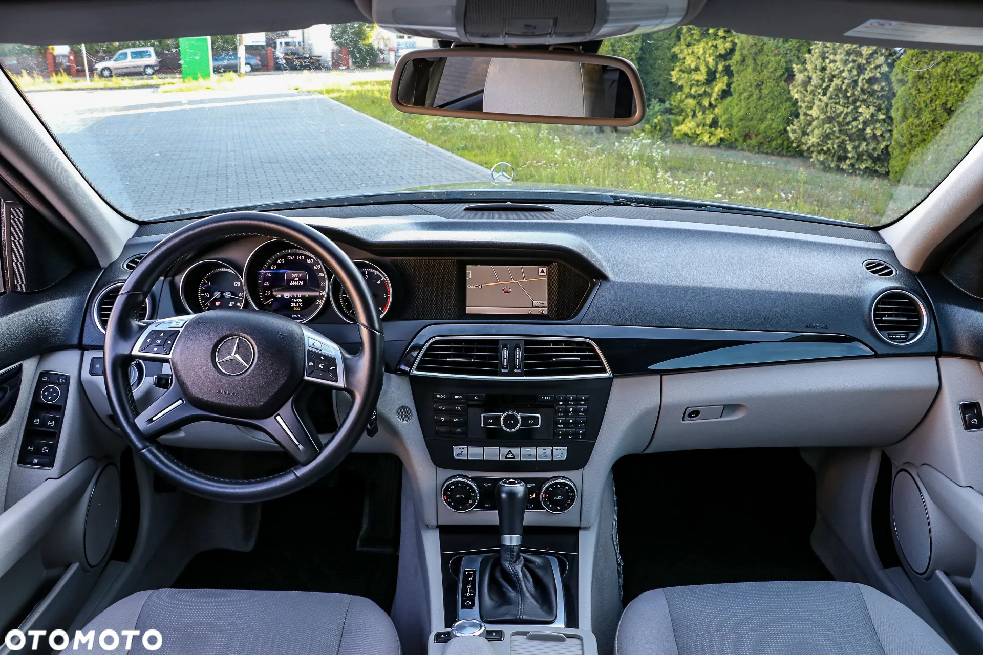 Mercedes-Benz Klasa C 200 T CDI DPF Automatik Elegance - 33
