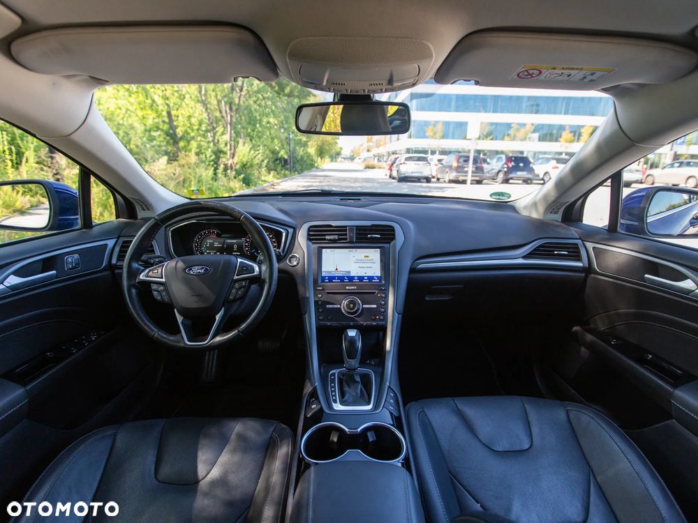 Ford Mondeo 2.0 EcoBoost STart-Stopp Autom Titanium - 25