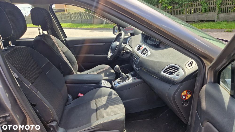 Renault Scenic - 10