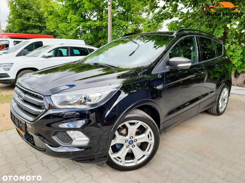 Ford Kuga 1.5 EcoBoost 2x4 ST-Line - 4