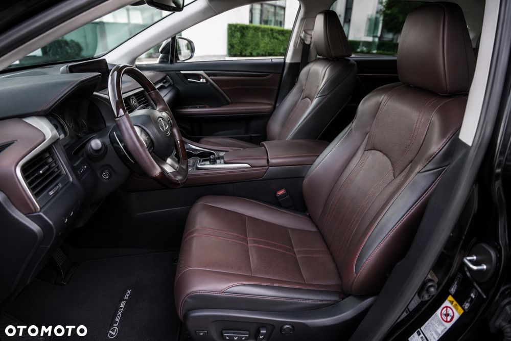 Lexus RX - 18