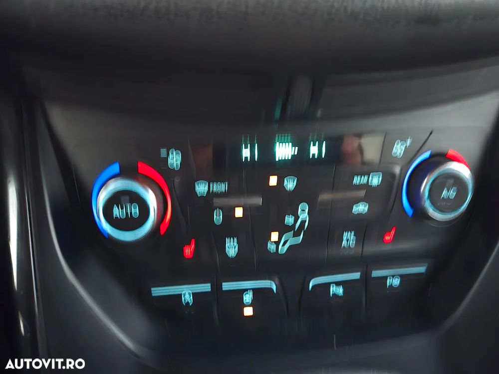 Ford Kuga 2.0 TDCi 4WD Trend - 12