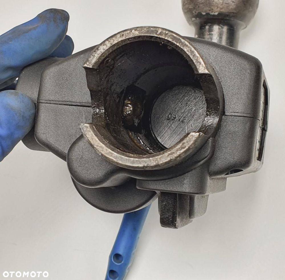 KULA HAKA VOLVO V70 II XC70 8698956 - 3