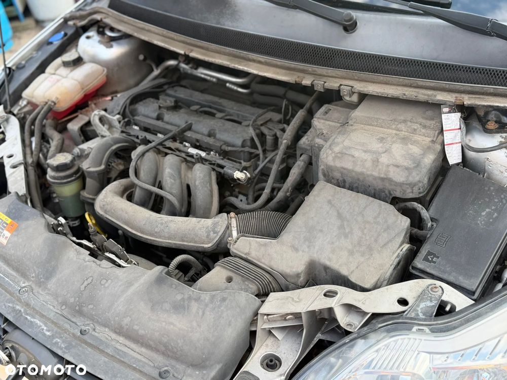 Ford Focus 1.6 16V Style - 37