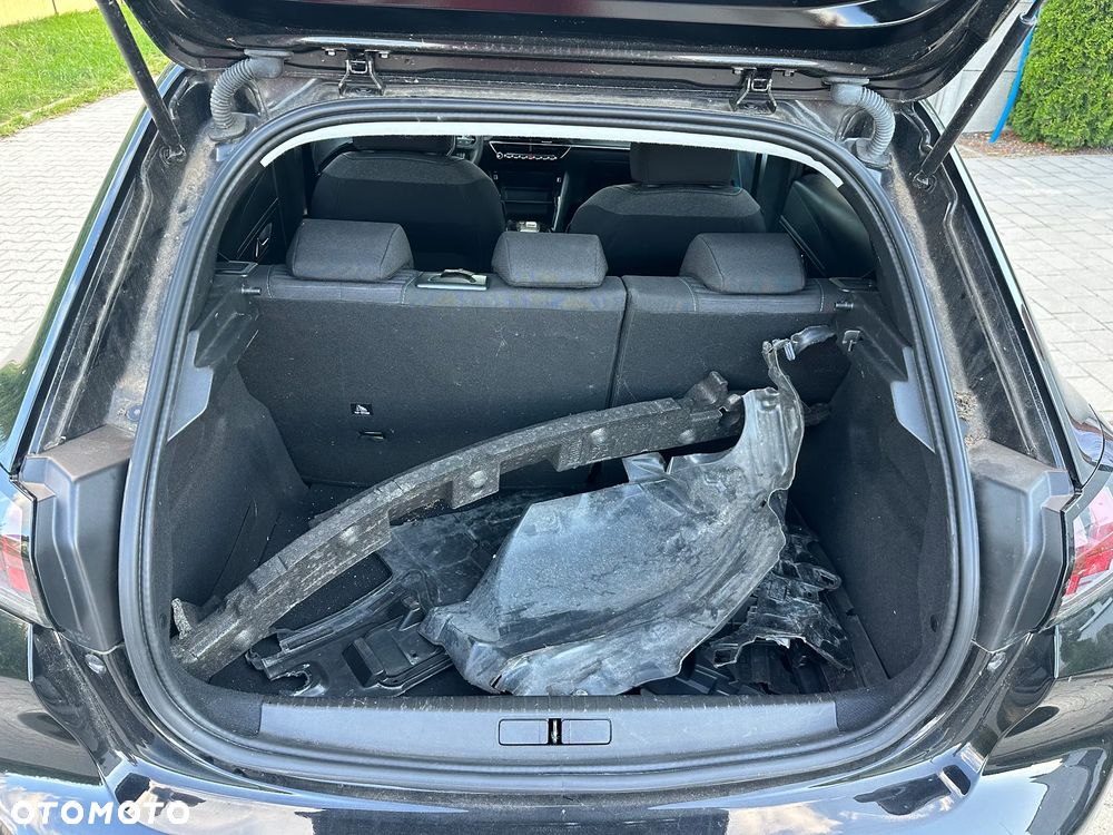 Peugeot 208 Elektromotor 136 E-Style - 17