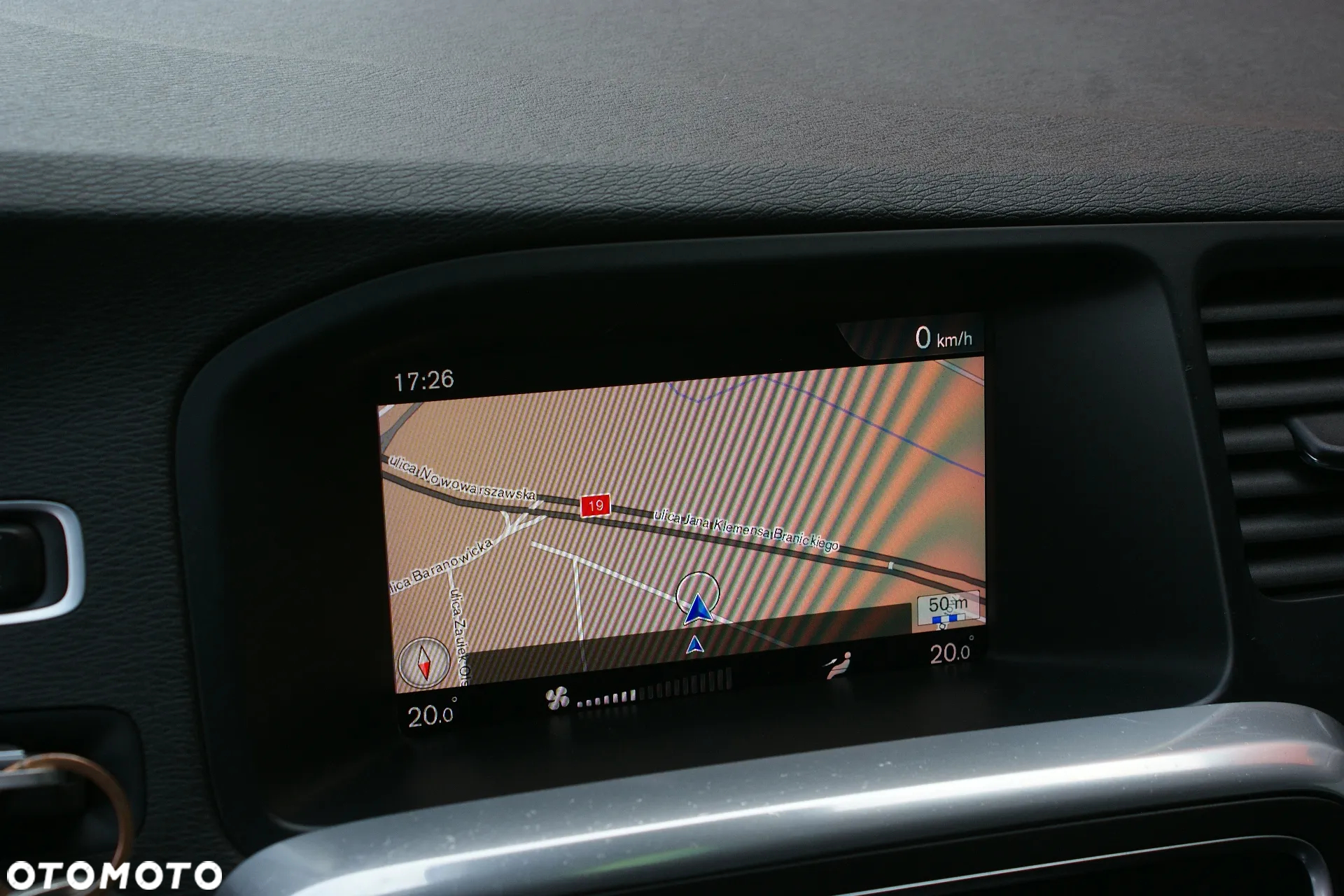 Volvo V60 D2 Drive-E Momentum - 14