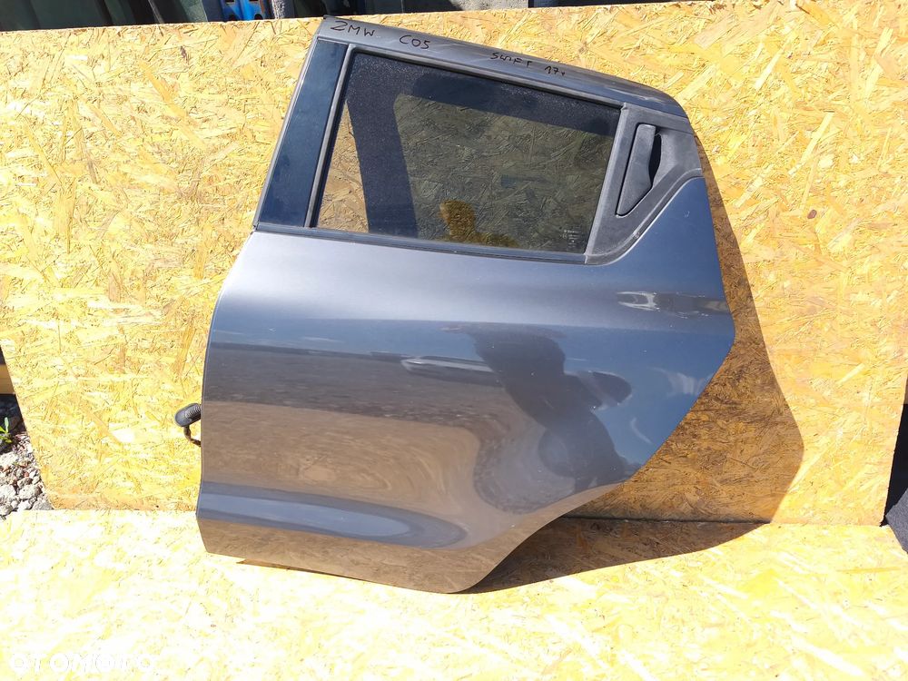 DRZWI LEWY TYŁ LEWE TYLNE ZMW SUZUKI SWIFT MK8 17R - 1