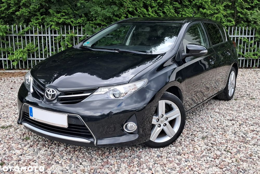 Toyota Auris 1.6 Premium Start - 4