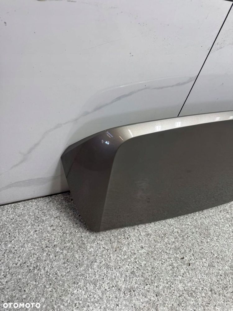 spoiler klapy lotka daszek volvo xc40 2017-2024 31488325 727 - 3