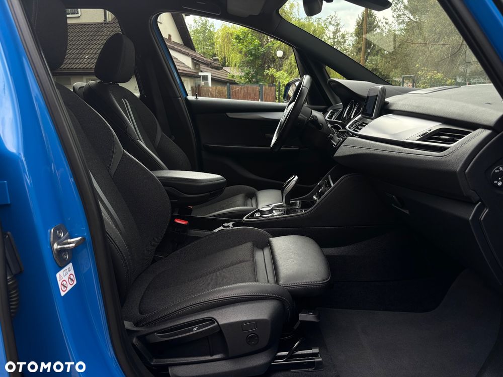 BMW Seria 2 220d xDrive Sport-Aut M Sport - 23