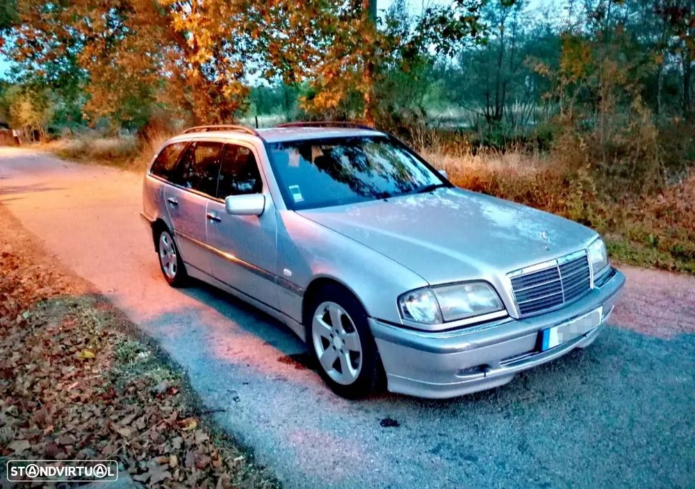 Mercedes-Benz C 220 - 1