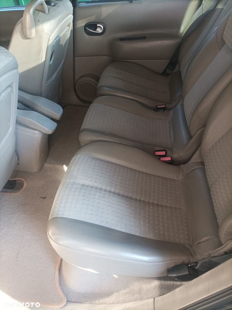 Renault Scenic 2.0 Exception - 7