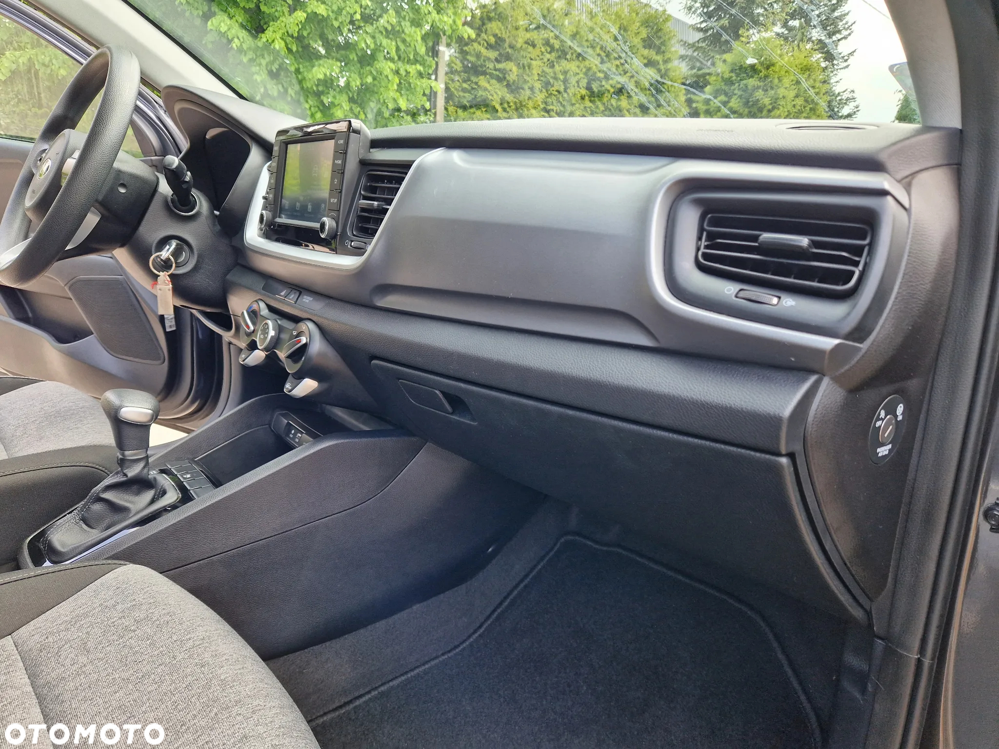 Kia Stonic 1.4 L - 26